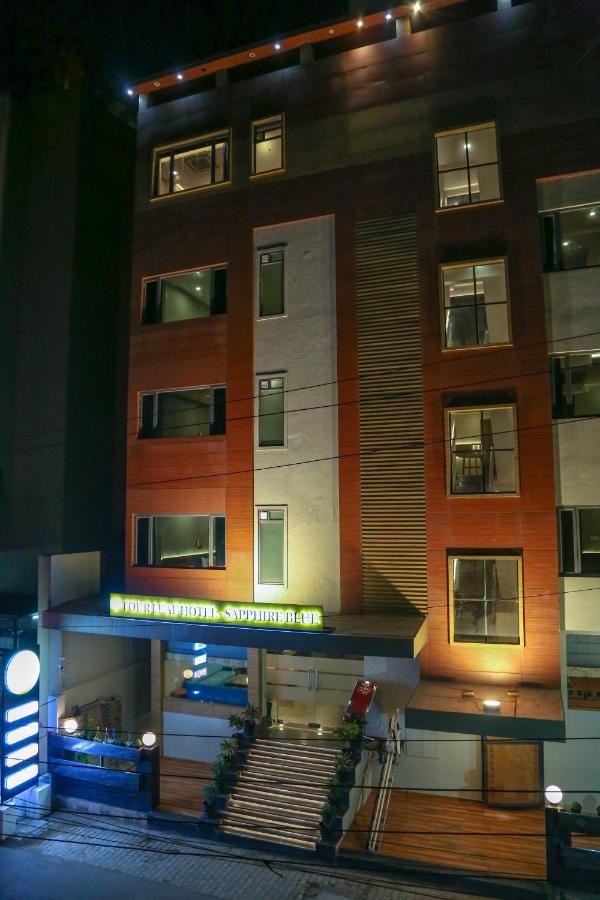 Four Leaf - Sapphire Blue, Hotel *